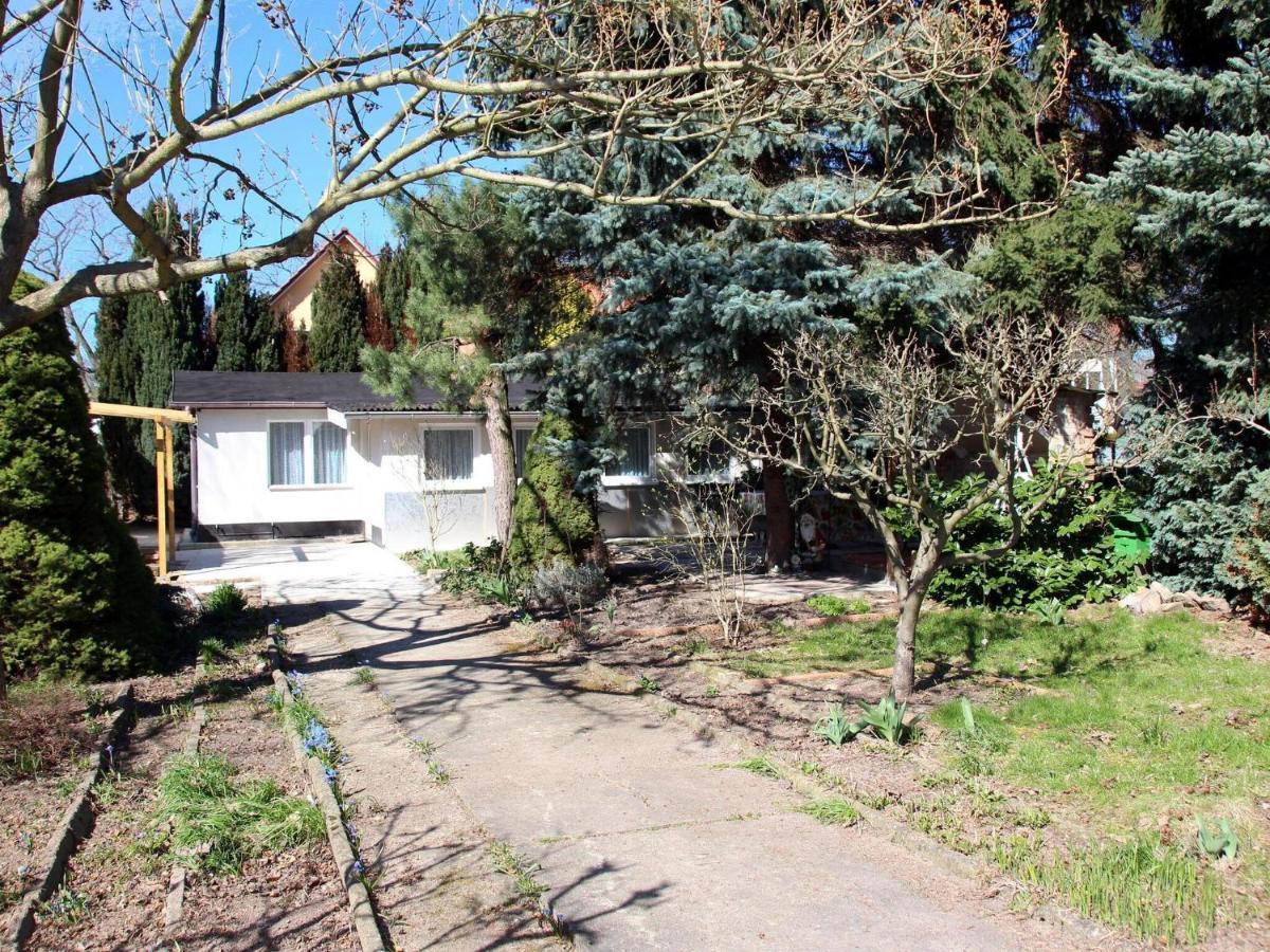 Bungalow Gartenidyll In Берлин Екстериор снимка